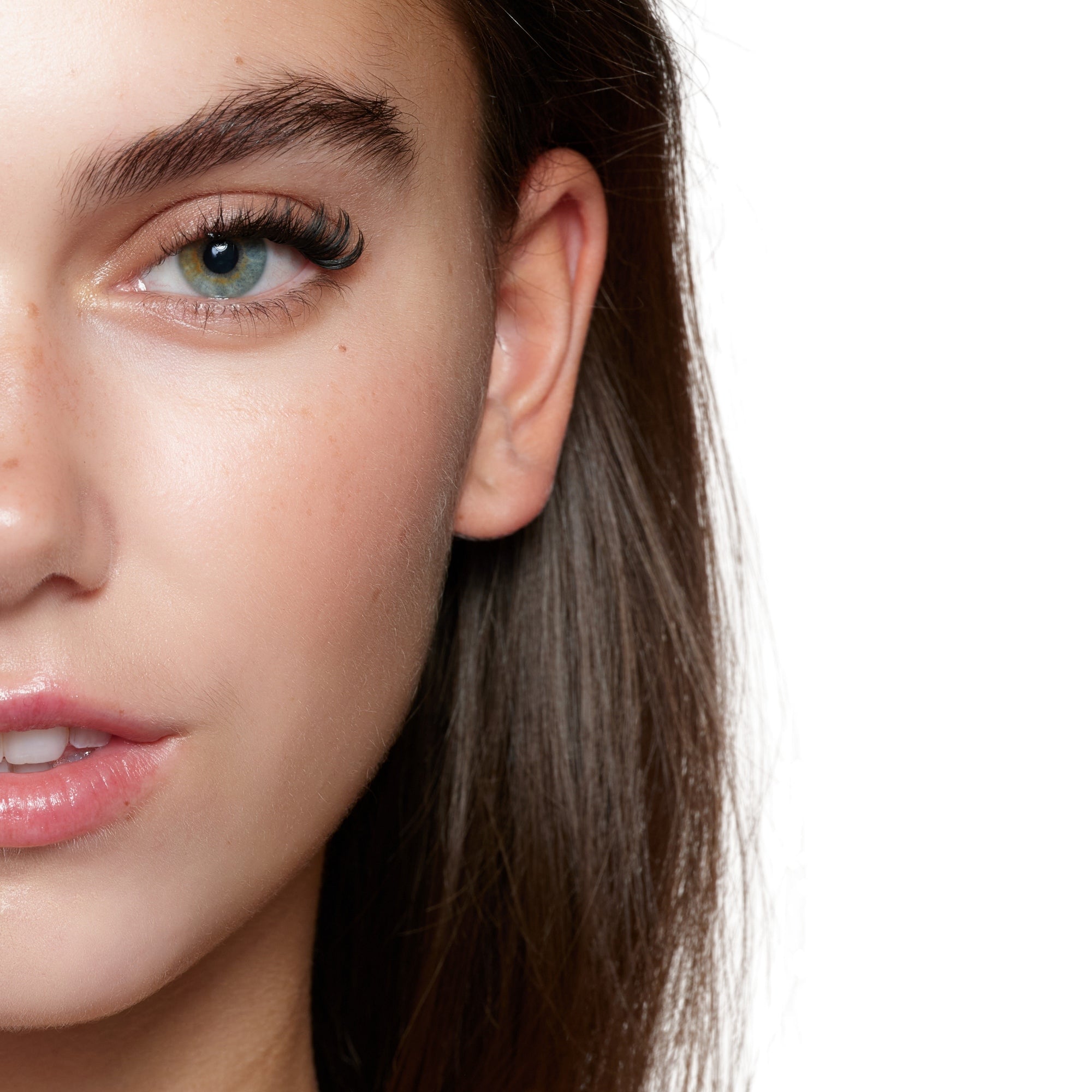 Baby Hybrid Pre-Glued Half Lashes