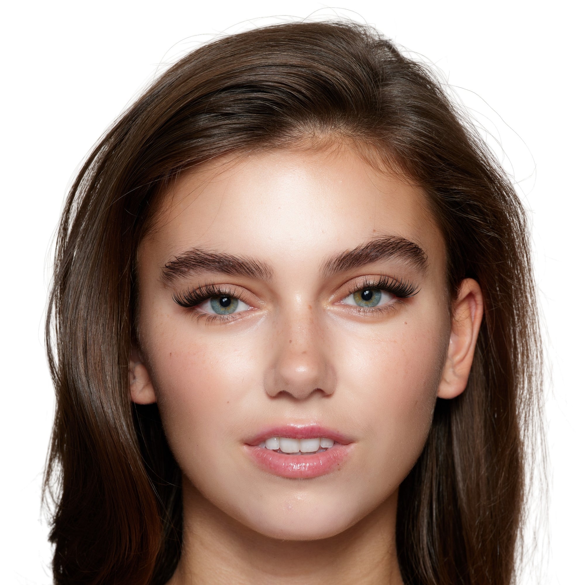 Defined Pre-Glued Lashes