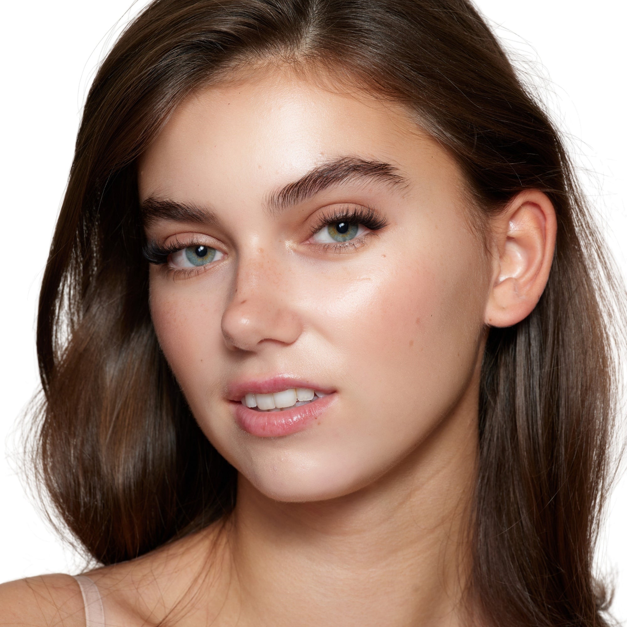 Demi Flare Pre-Glued Half Lashes Set