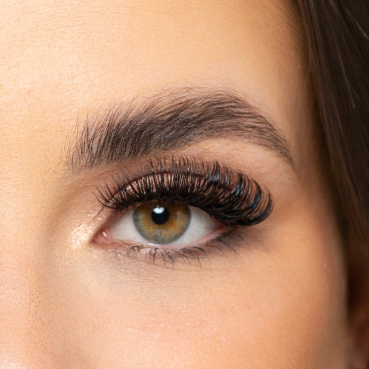 L.W.I Curl Power Russian Hybrid Magnetic Lash & Liner Set - Lola's Lashes