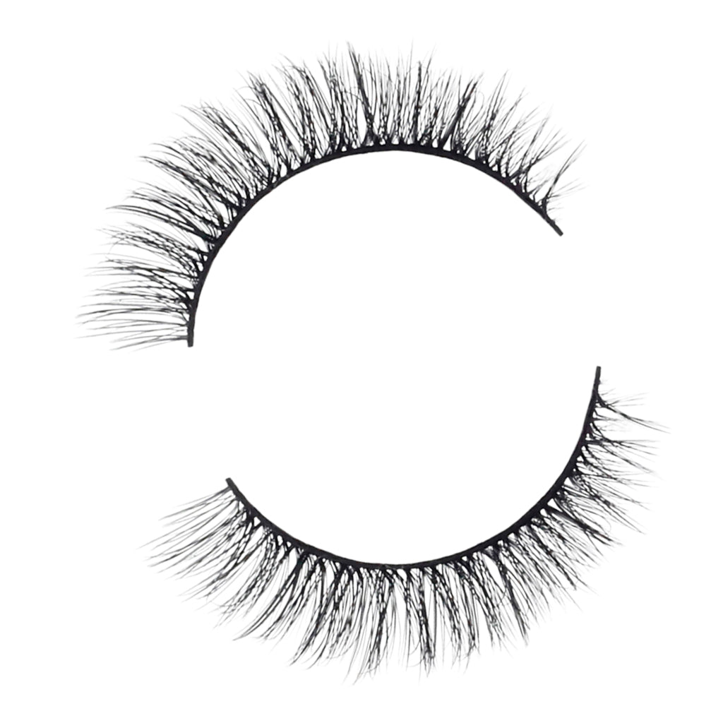 Jeans & a Nice Top Strip Lashes - Lola's Lashes