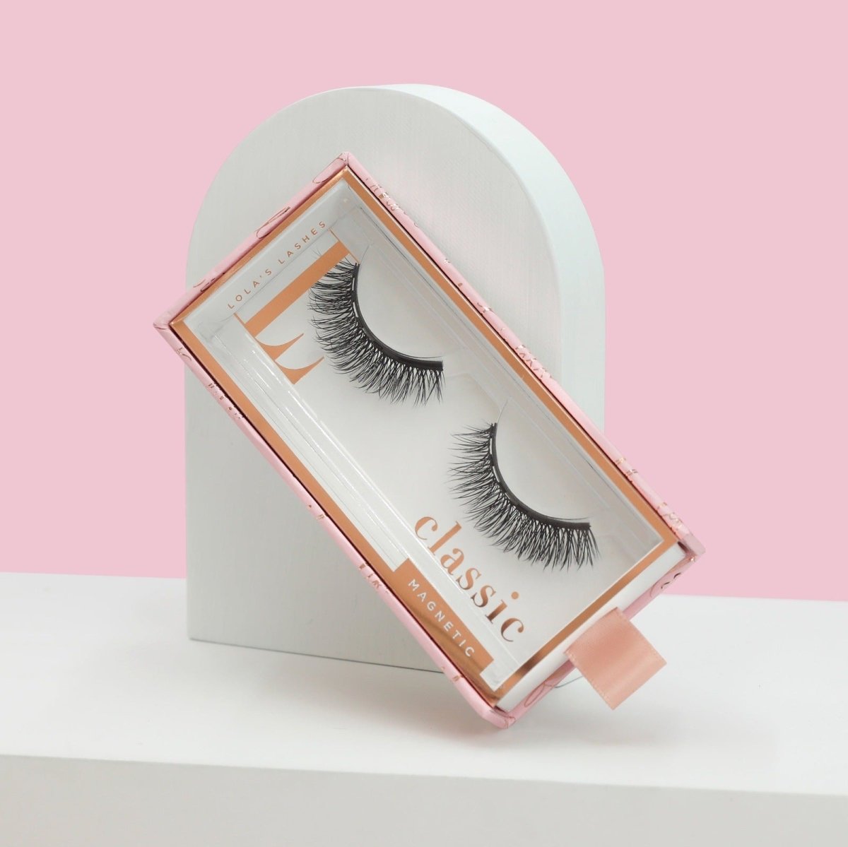 L.W.I Queen Me Russian Magnetic Lashes - Lola's Lashes